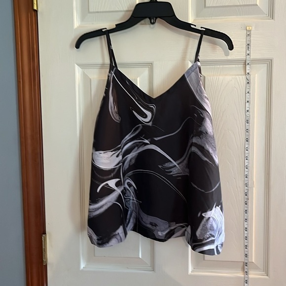 Athleta-S-black and gray patterned-100% cupro-adjustable, calm cool cami top. - Picture 4 of 12